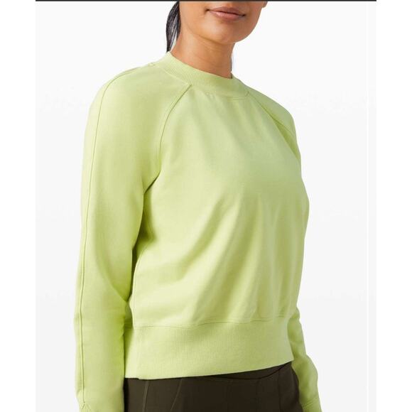 Lululemon Women’s Size 6 Ready To Roll Lemon Vibe Crew Size 6 Sweatshirt EUC - Picture 1 of 10